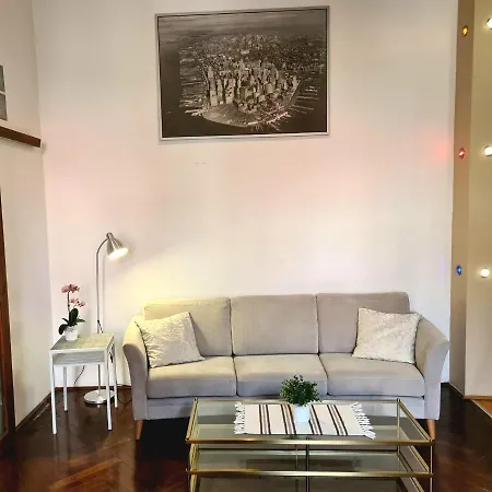 Cosy And Bright In The Center